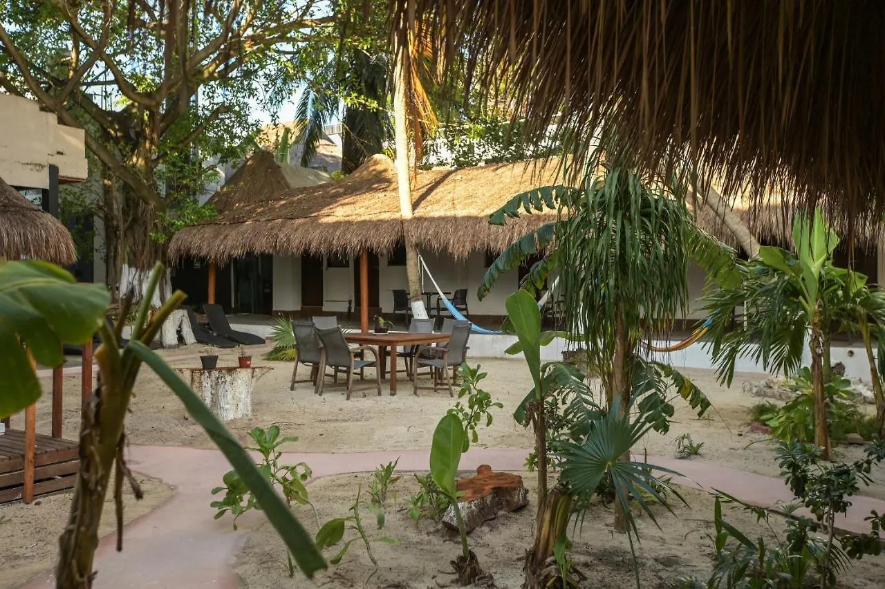 ***  Kinta Kan Cabanas Hotel Playa Del Carmen México