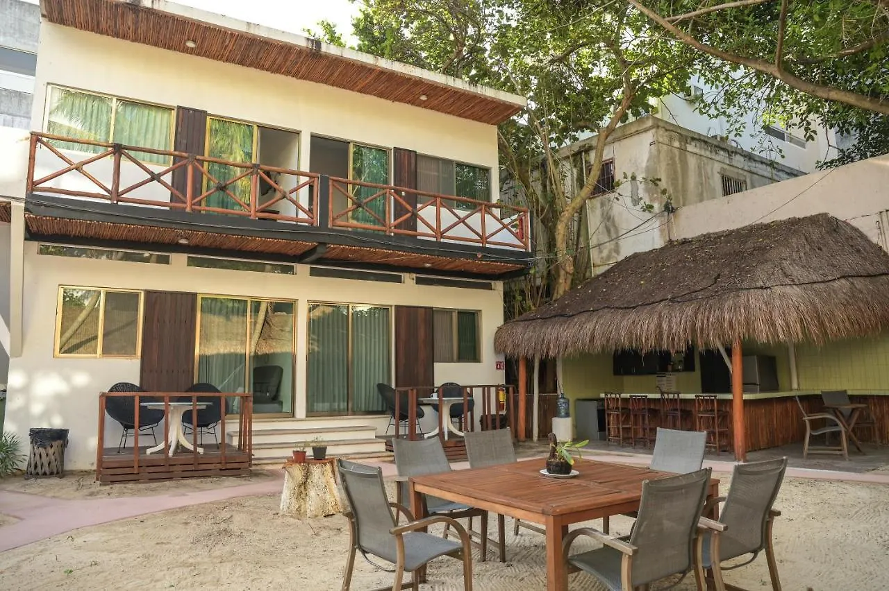 Kinta Kan Cabanas Hotel Playa Del Carmen 3*,